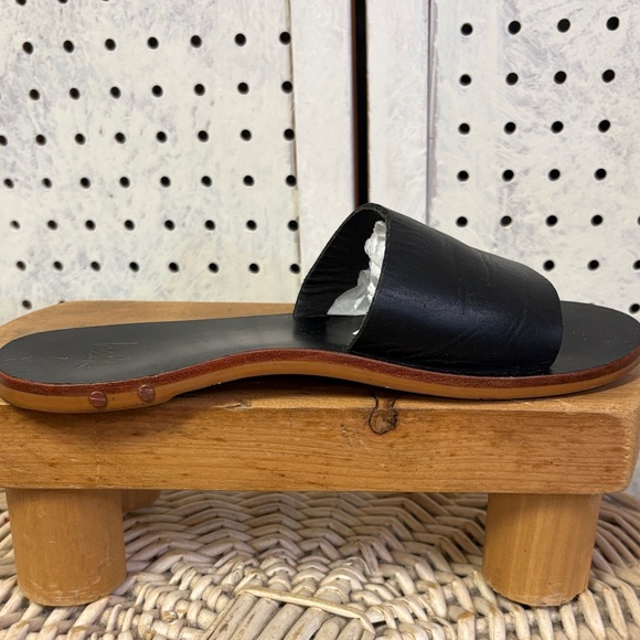 Beek leather - Picture 6 of 8